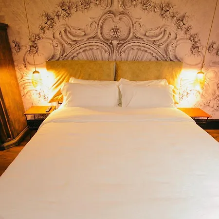 Cathedral Boutique كورتشي